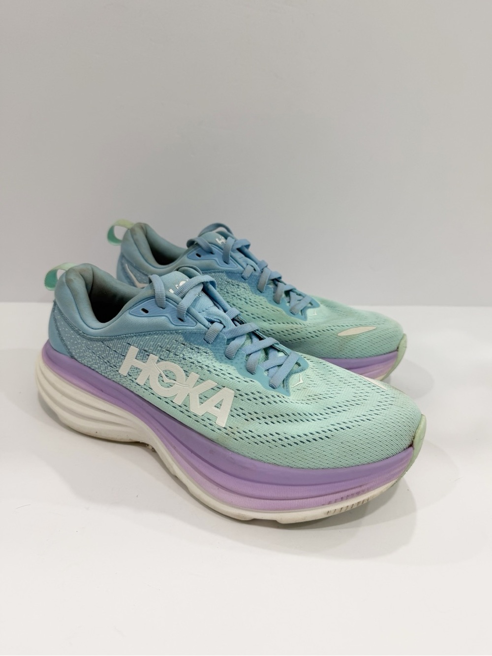 Hoka One One Wide Bondi 8 Women’s Shoes